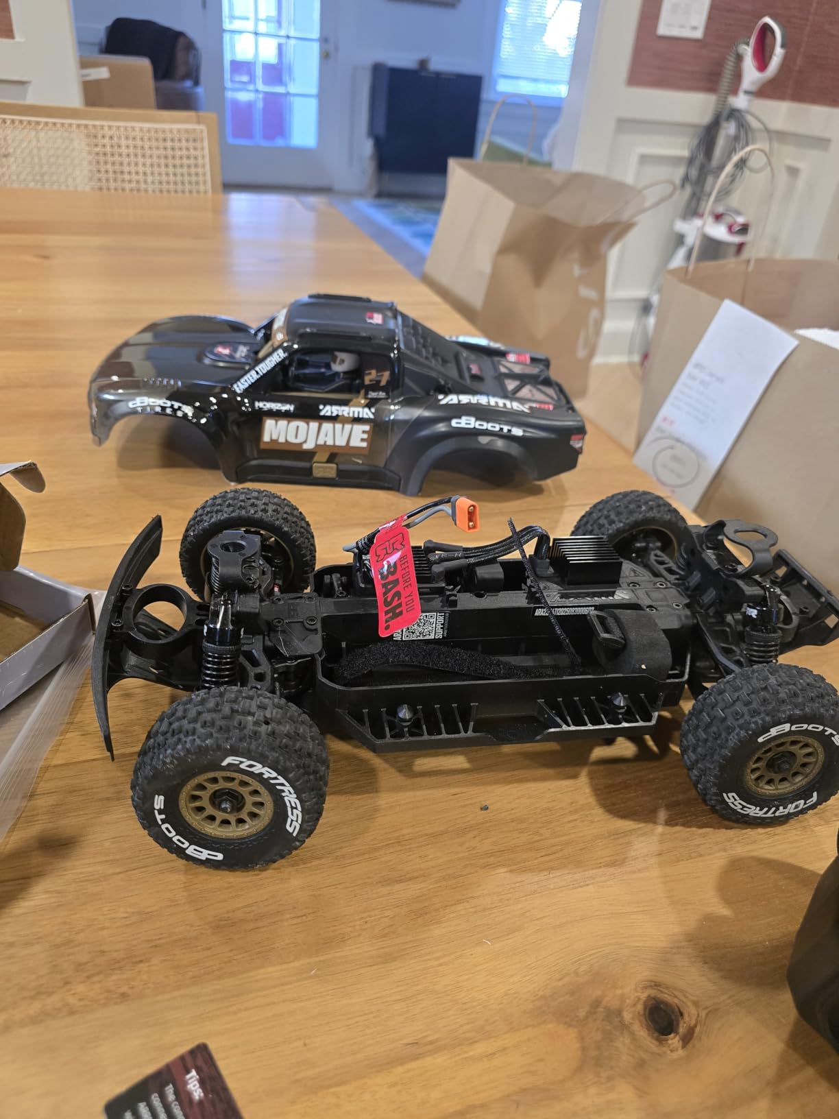 ARRMA Mojave GROM 4X4 223S BLX Brushless Desert Truck RTR, Black customer photo 2