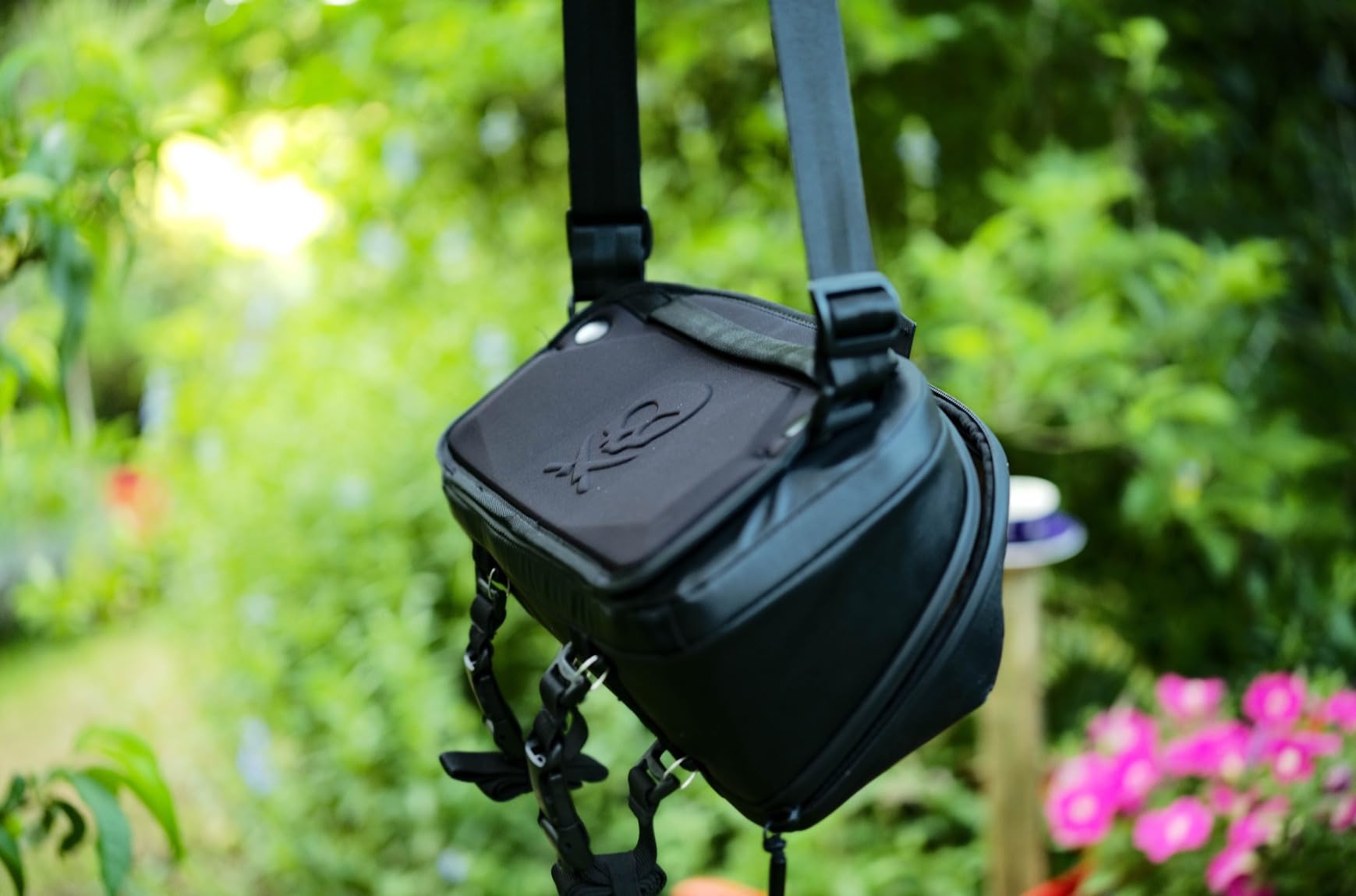 NOMATIC McKinnon Camera Messenger 13L - Camera Bag For Men And Women customer photo 2