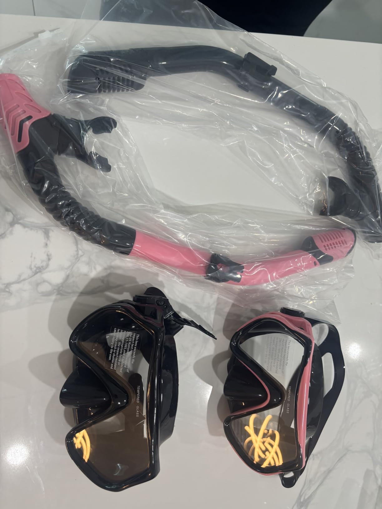 Snorkeling Gear for Adults, JRing Snorkel Set Anti Fog Goggles Dry Snorkel customer photo 1
