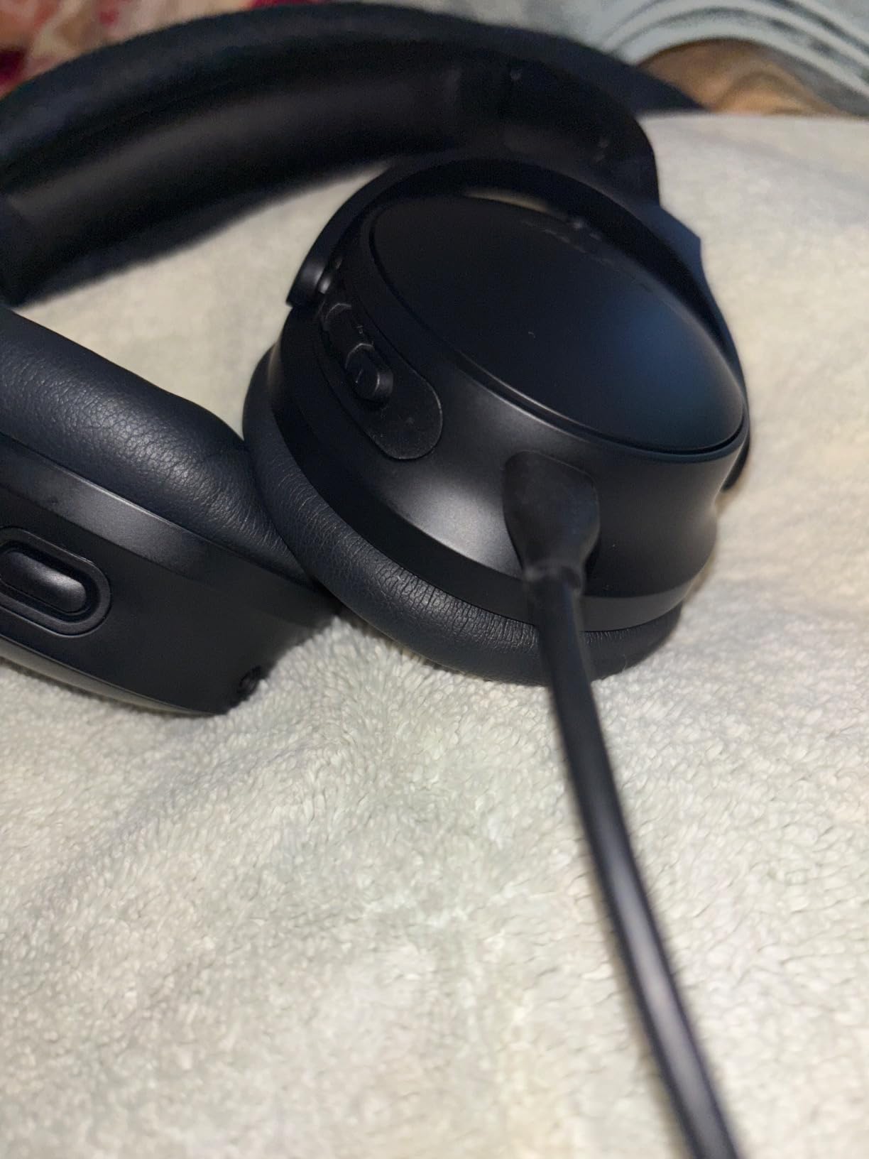 Bose QuietComfort Headphones - Wireless Bluetooth Headphones, Active Over Ear Noise Cancelling and Mic, USB-C Charging, Deep Bass, Up to 24 Hours of Playtime, Twilight Blue - Limited Edition Color customer photo 1