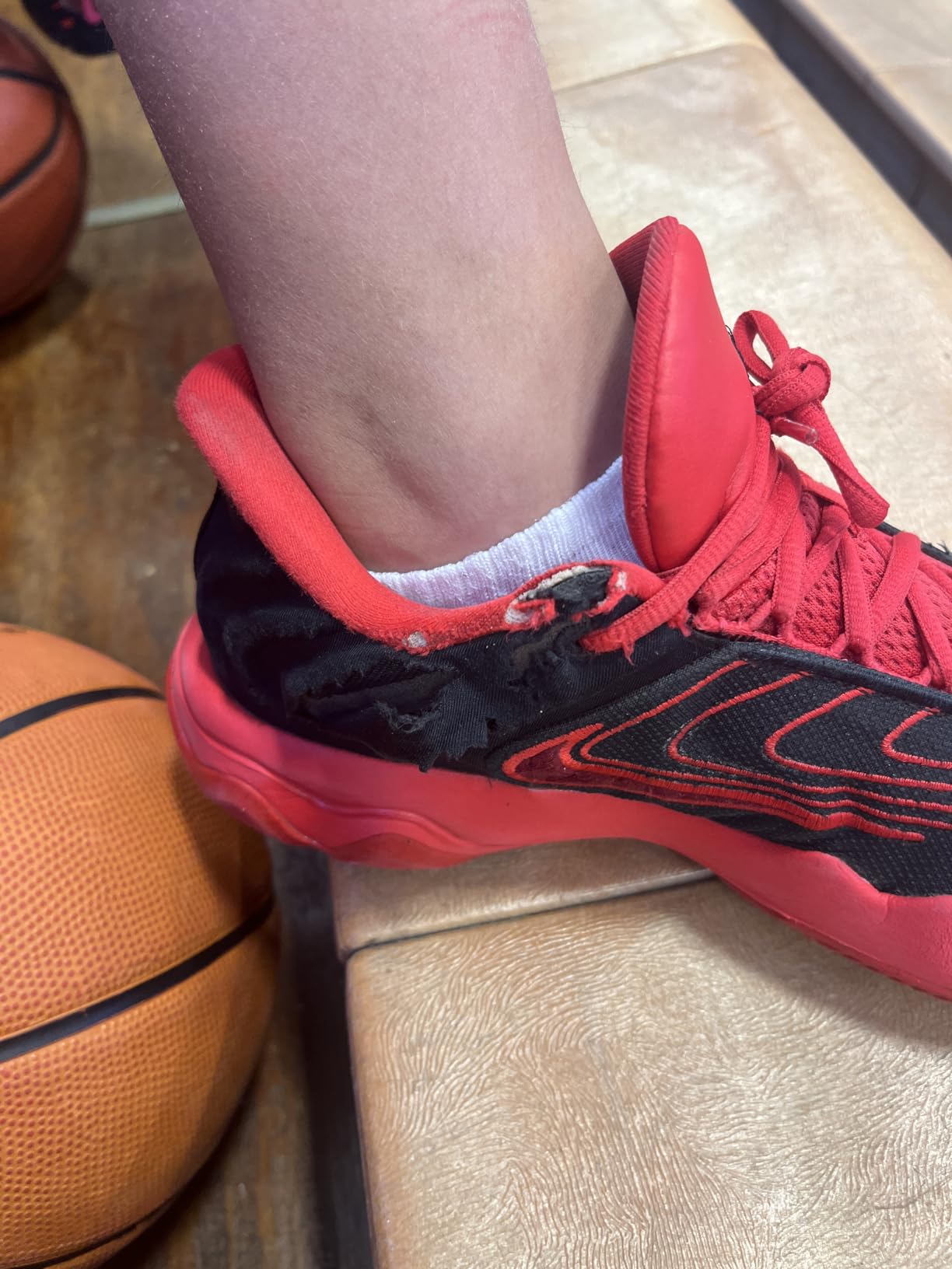 Nike Unisex Adult Giannis Immortality 4 Basketball Shoes customer photo 1