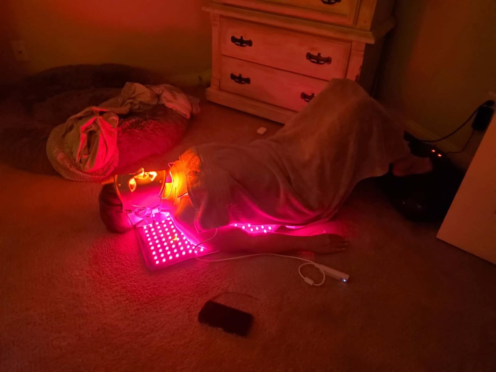 Comfytemp Red Light Therapy Mat for Body, 33'' x 17'', 660nm & 850nm customer photo 1