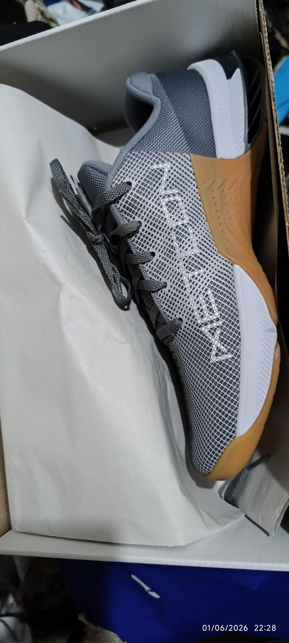 Nike Men's Metcon 8 Sneakers customer photo 1