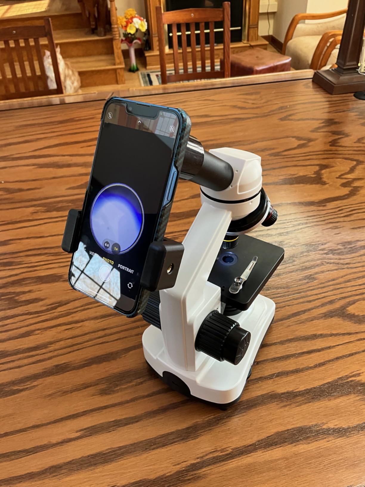Microscope for Adults & Kids, 40X-2500X High-Power Compound Microscope for Students, School Lab & Home Schooling,Equiped with Slides Set & Phone Holder (White) customer photo 1