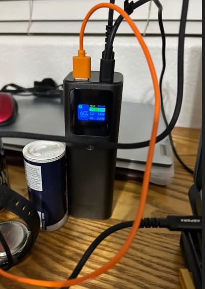 AsperX Laptop Power Bank, 165W 20,000mAh Retractable Cable Aluminum Unibody customer photo 1