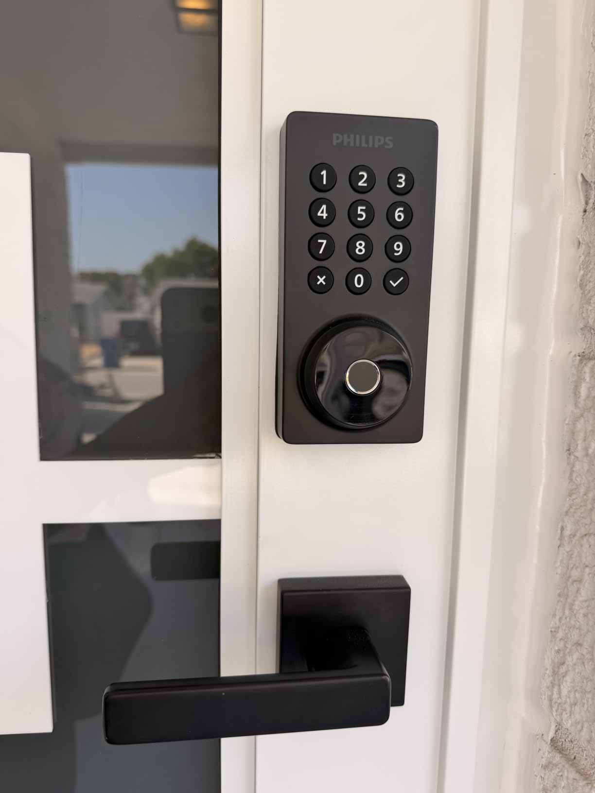 Philips WiFi Keypad Deadbolt with Handle, Built-in WiFi, APP Remote Control customer photo 1