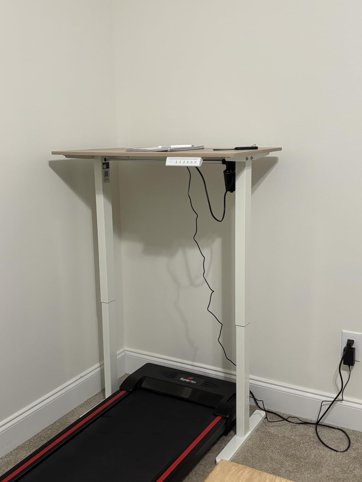 HUANUO 32x19 Inch Small Electric Standing Desk, Adjustable, Light Walnut customer photo 2