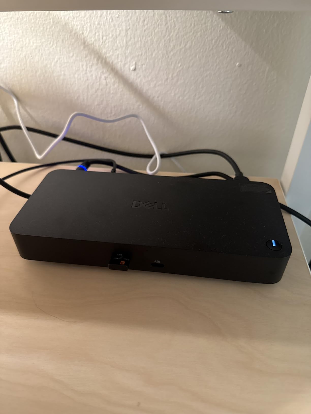 Dell Pro Laptop Docking Station WD25, USB-C, 100W, DisplayPort, HDMI customer photo 1