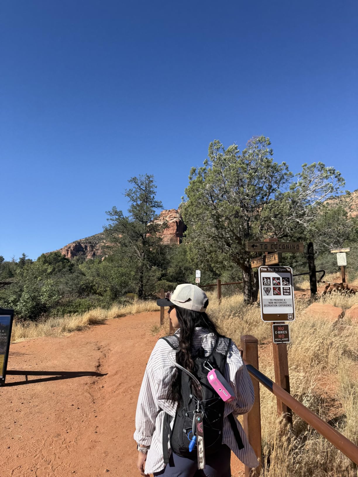 MIYCOO Hydration Backpack - Hiking Water Backpack with 2L Water Bladder customer photo 1
