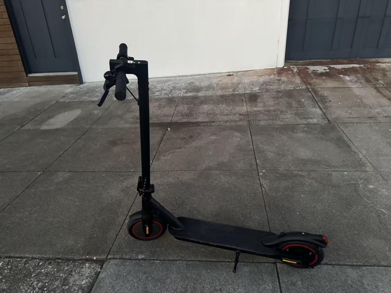 Electric Scooters - Electric Scooter Adults, 1200W/1000W/500W Motor, 10''/8.5'' Tires, 28/25/23/21Miles, APP Control E Scooter for Teens customer photo 2