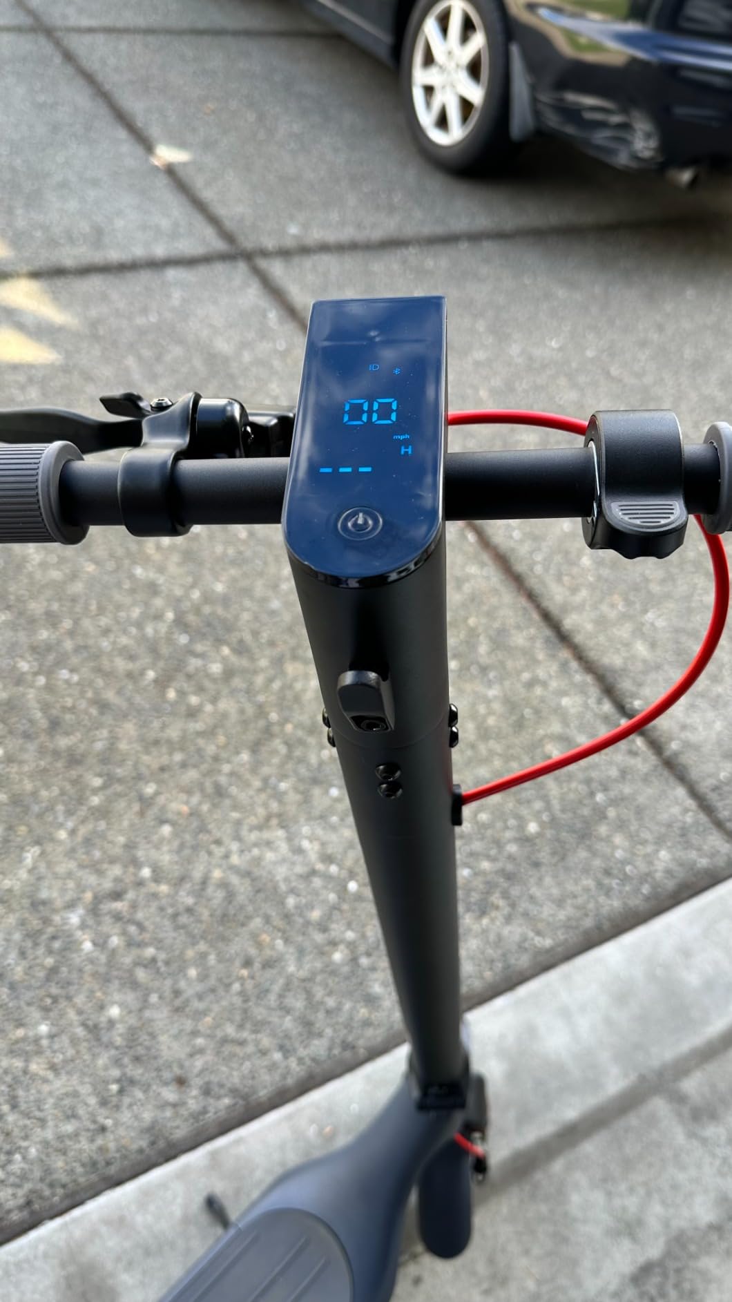 MEGAWHEELS Electric Scooter,Electric Scooter Adults Teens,10in Pneumatic Tires,350/500/600W Motor,19/31 Miles Range,15.5mph E Scooter with Smart APP Control for Commuting, Outdoor, Short Travel Gift customer photo 1