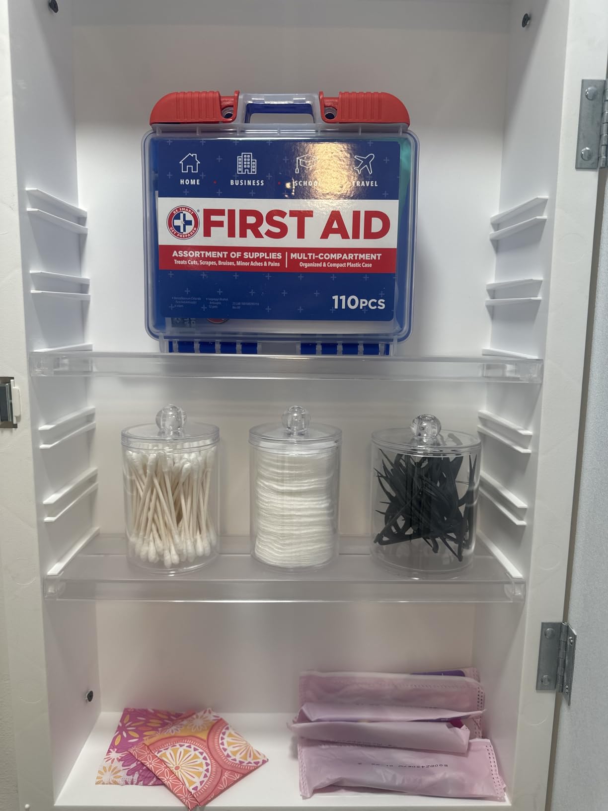 Be Smart Get Prepared Travel First Aid 125 Pcs On-The-Go Essentials customer photo 1