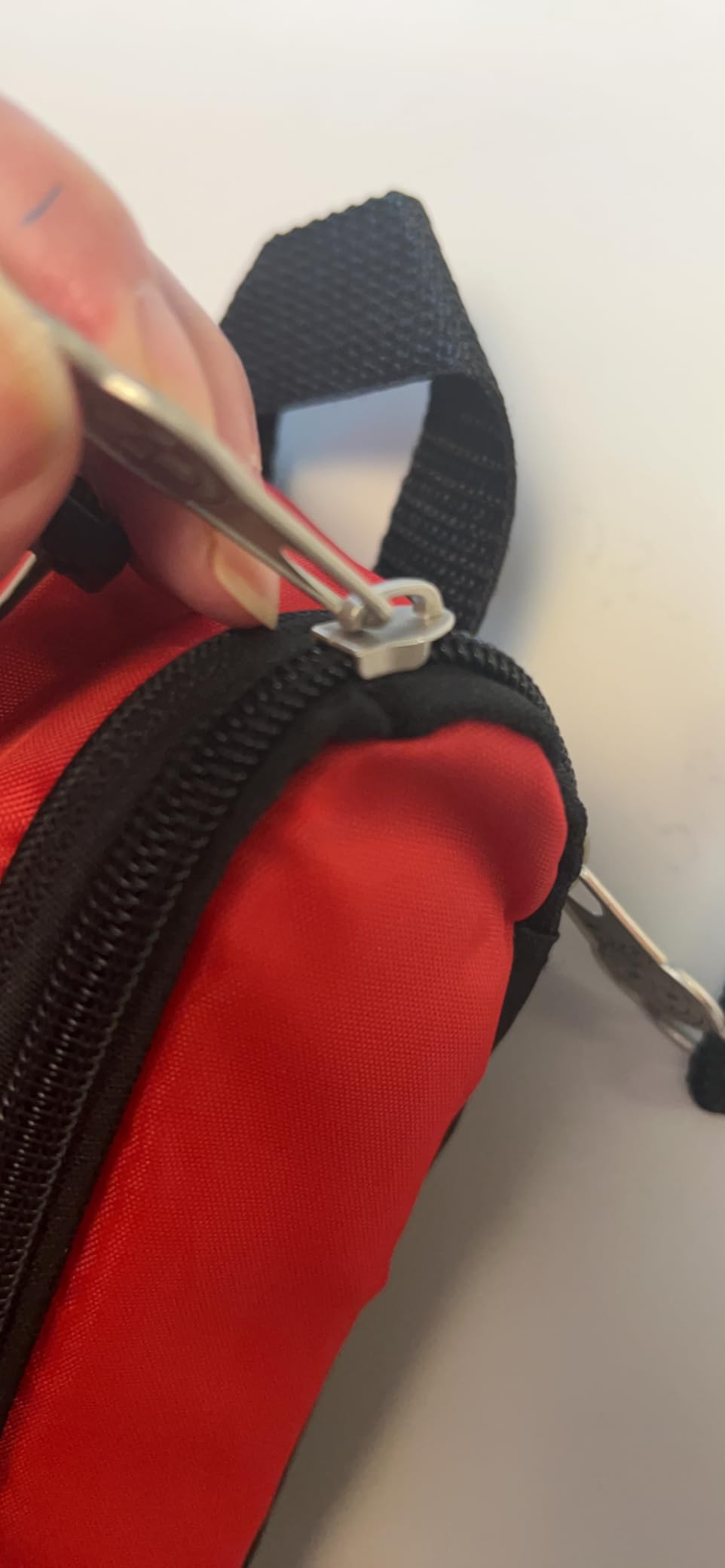 Be Smart Get Prepared Travel First Aid 125 Pcs On-The-Go Essentials customer photo 2