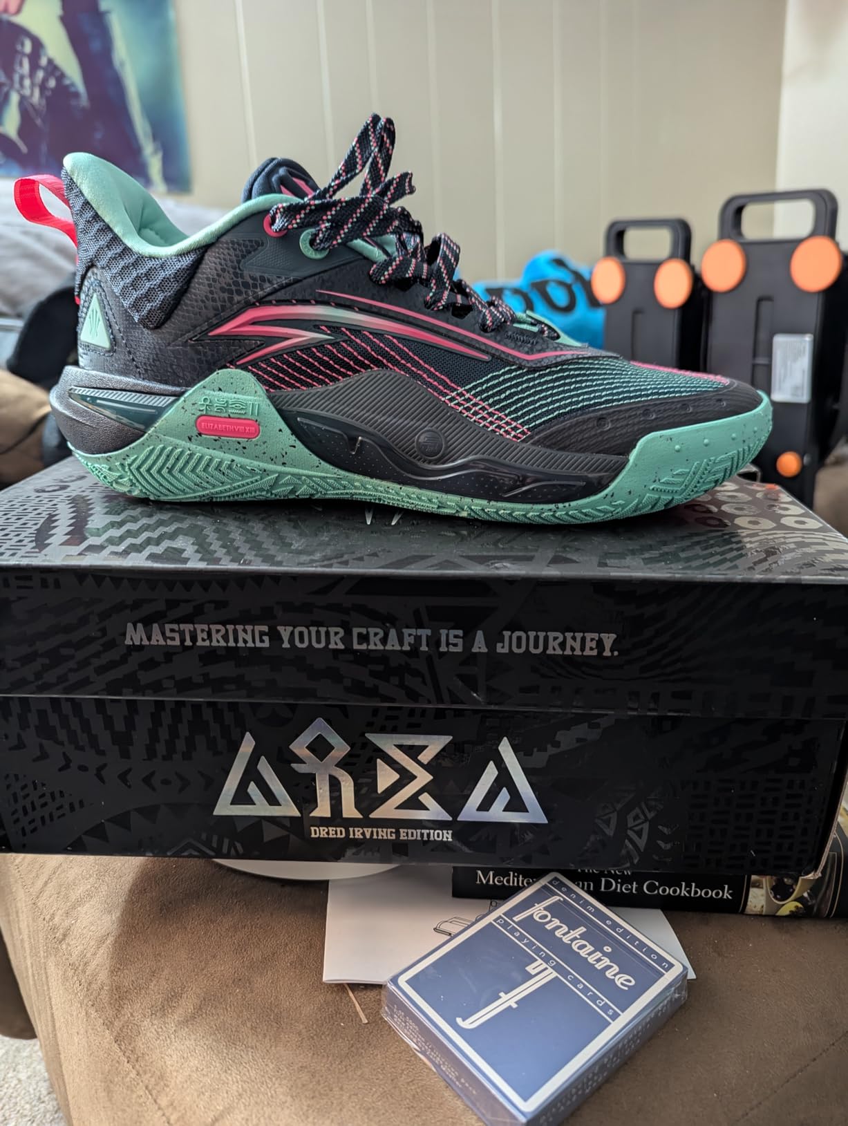 ANTA Men's Kyrie Irving Kai 1 Speed Basketball Shoes customer photo 1