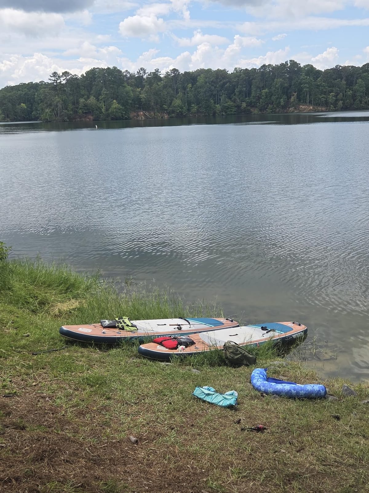 Suncorp 11'x34'' Inflatable Paddle Board, Extra Wide Standup Paddleboard, 420lbs Capacity, Inflatable SUP, Full SUP Kits for Family, Fishing, Yoga&All Skill Levels customer photo 1