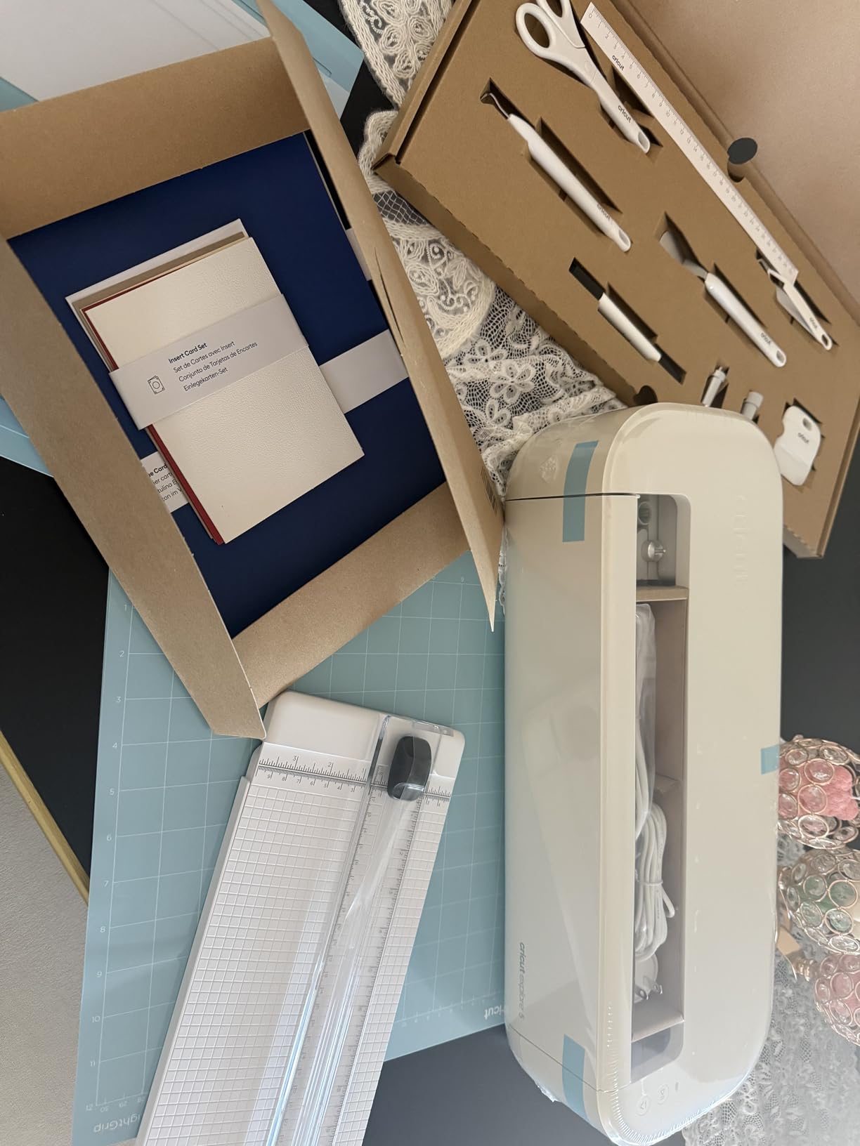 Cricut Explore® 5 Essential Bundle + Digital Content, Taupe customer photo 2
