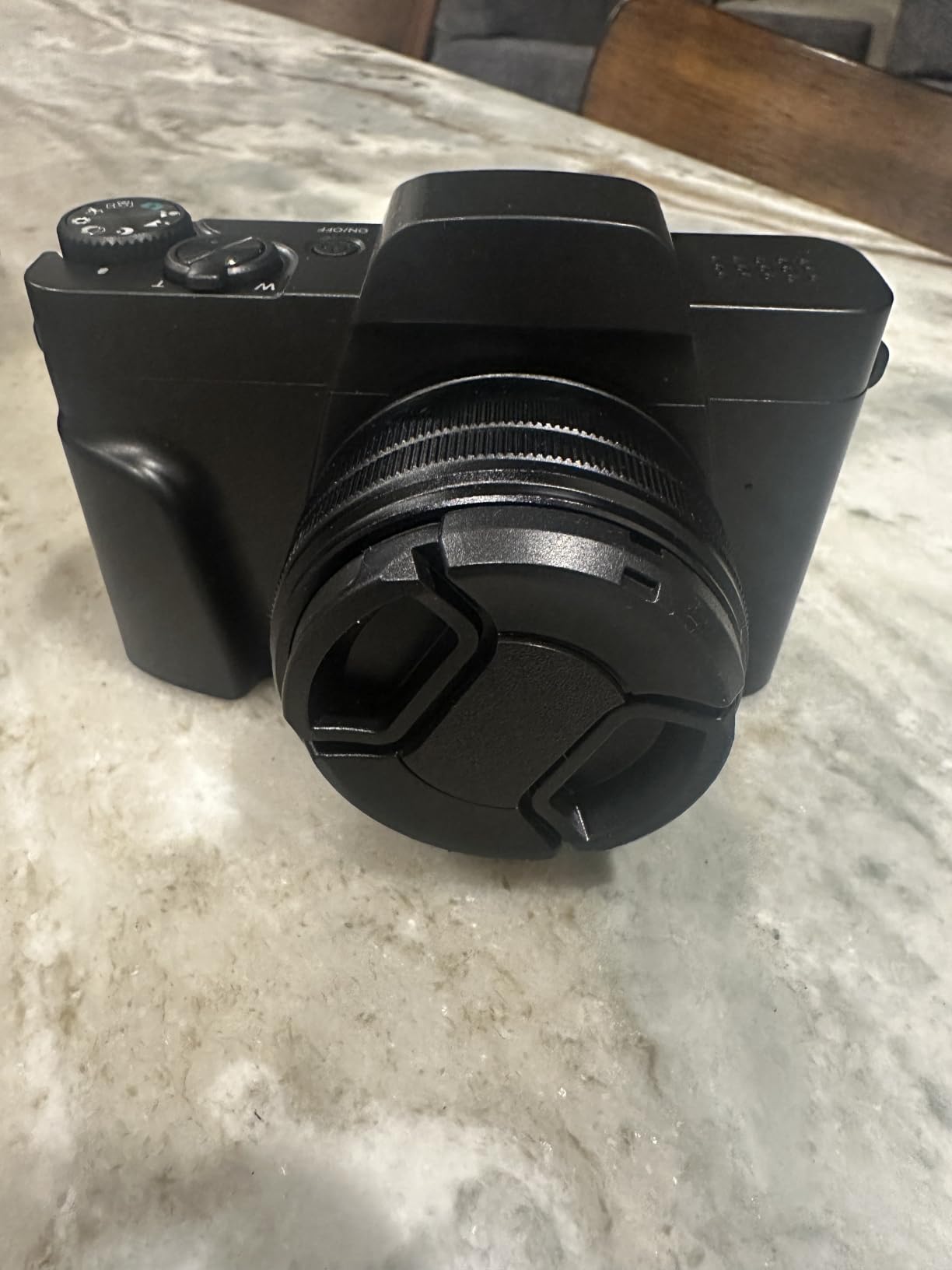 4K Digital Camera WiFi 180° Flip Screen Autofocus 64MP 16X Zoom, Black customer photo 2