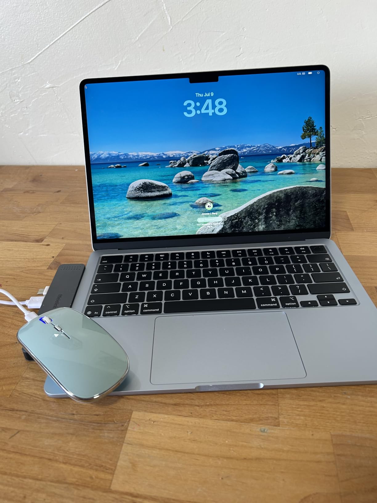 Apple 2026 MacBook Air 13-inch Laptop with M5 chip: Built for AI, 13.6-inch Liquid Retina Display, 16GB Unified Memory, 512GB SSD, 12MP Center Stage Camera, Touch ID, Wi-Fi 7; Starlight customer photo 1