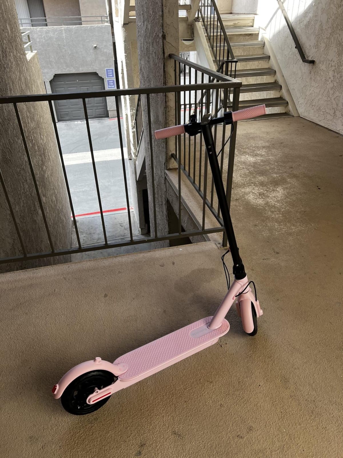 Electric Scooter - 350W/500W Motor, 8.5