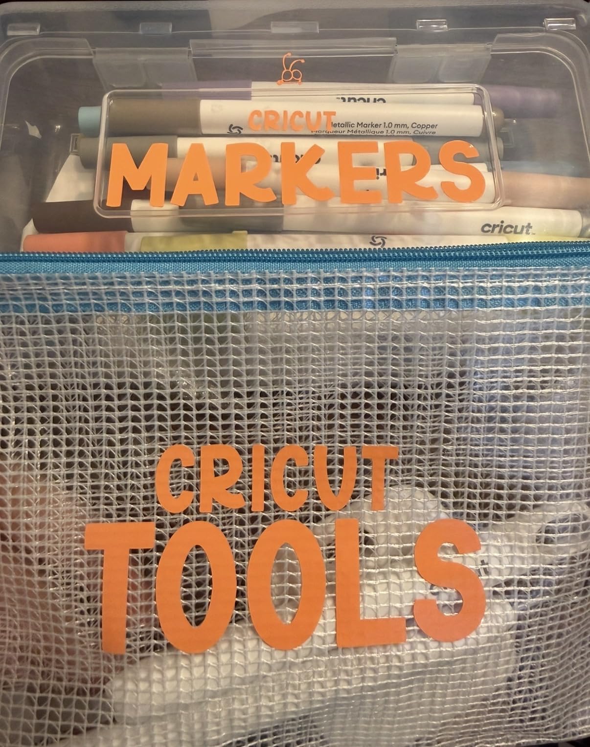 Cricut Joy 2 Essential Bundle + Rainbow Sampler customer photo 2