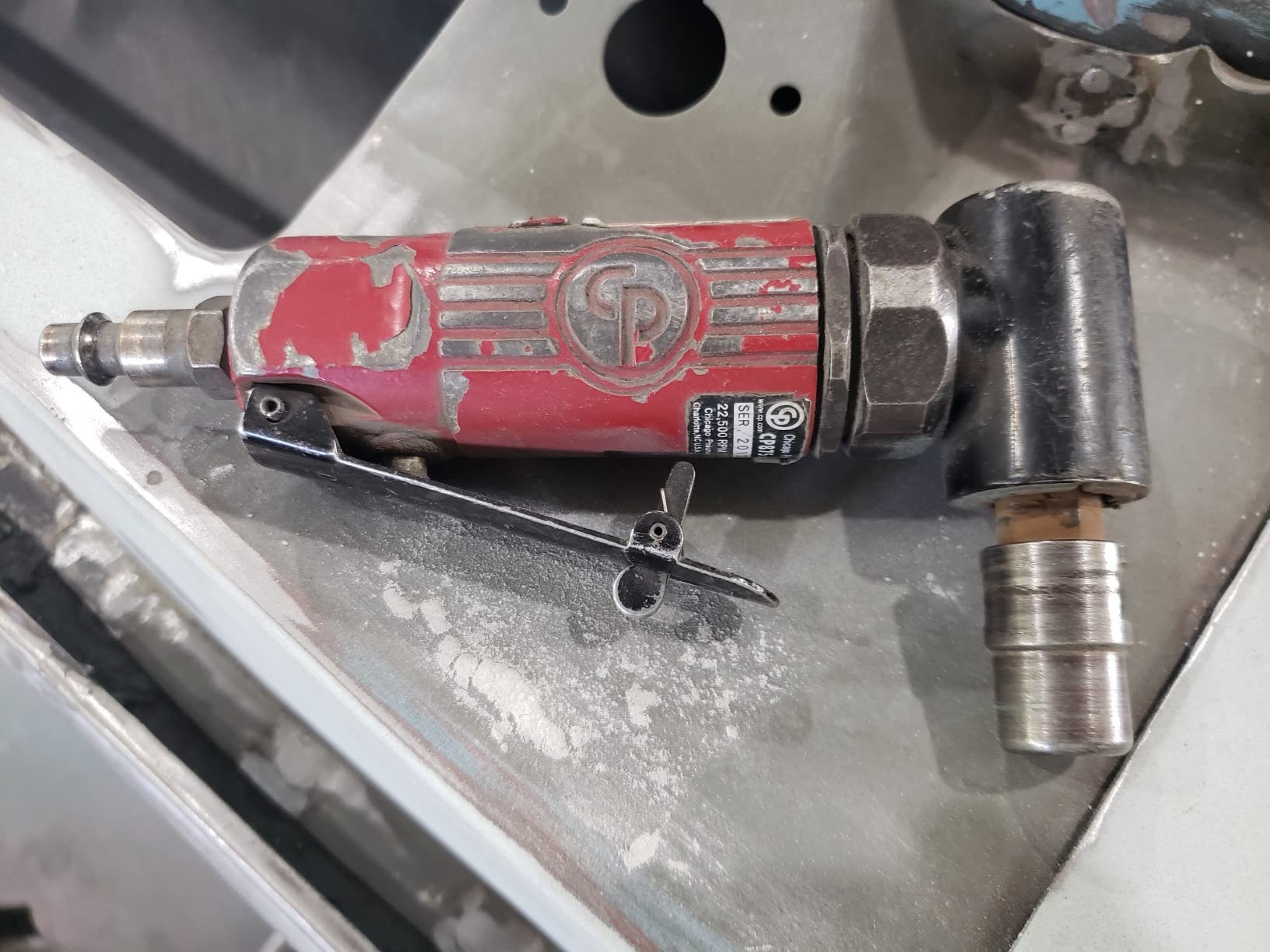 Chicago Pneumatic CP875 - Air Angle Die Grinder Tool, 1/4 Inch (6 mm), 0.3 HP / 220 W, 22500 RPM, Welder, Woodworking, Automotive Detailing, Stainless Steel Polisher, Heavy Duty customer photo 1