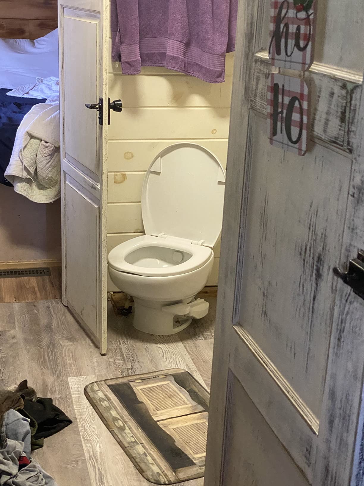 Aqua Magic Style II RV Toilet / Low Profile / White - Thetford 42059 customer photo 1