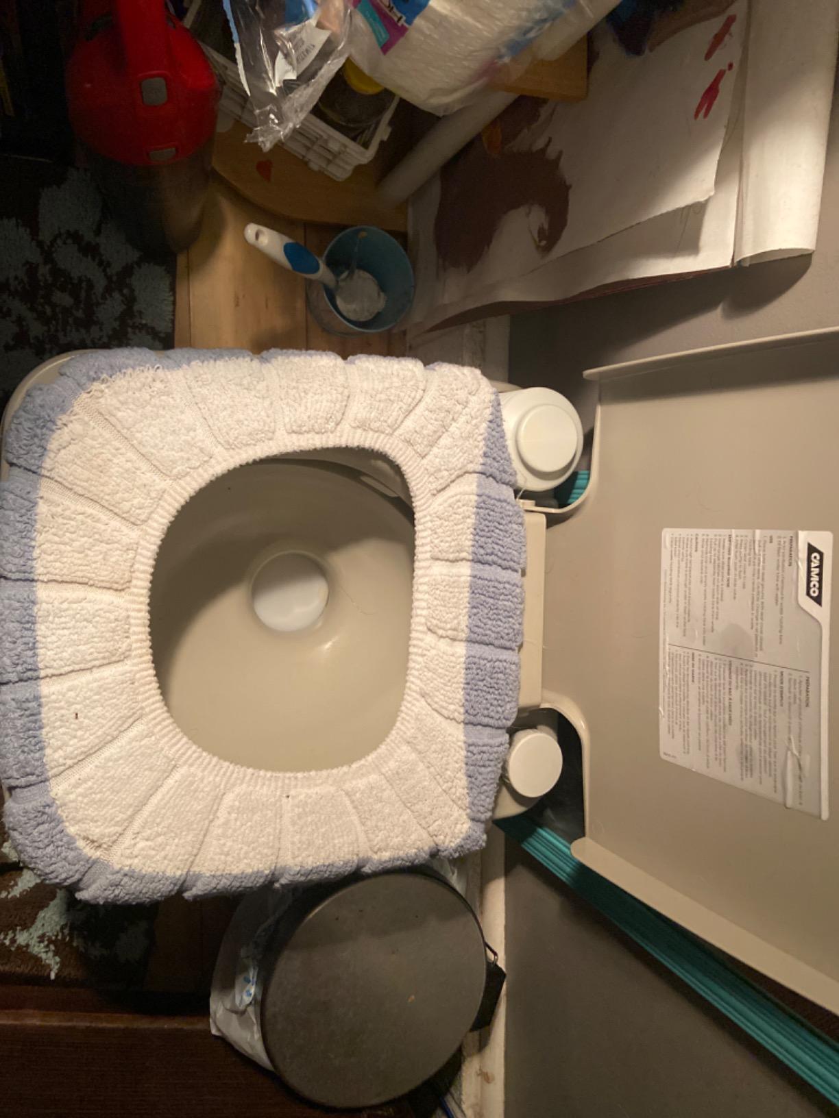 Camco Portable RV Toilet with Detachable Tank, Gray, 5.3 Gallon, 41541 customer photo 1