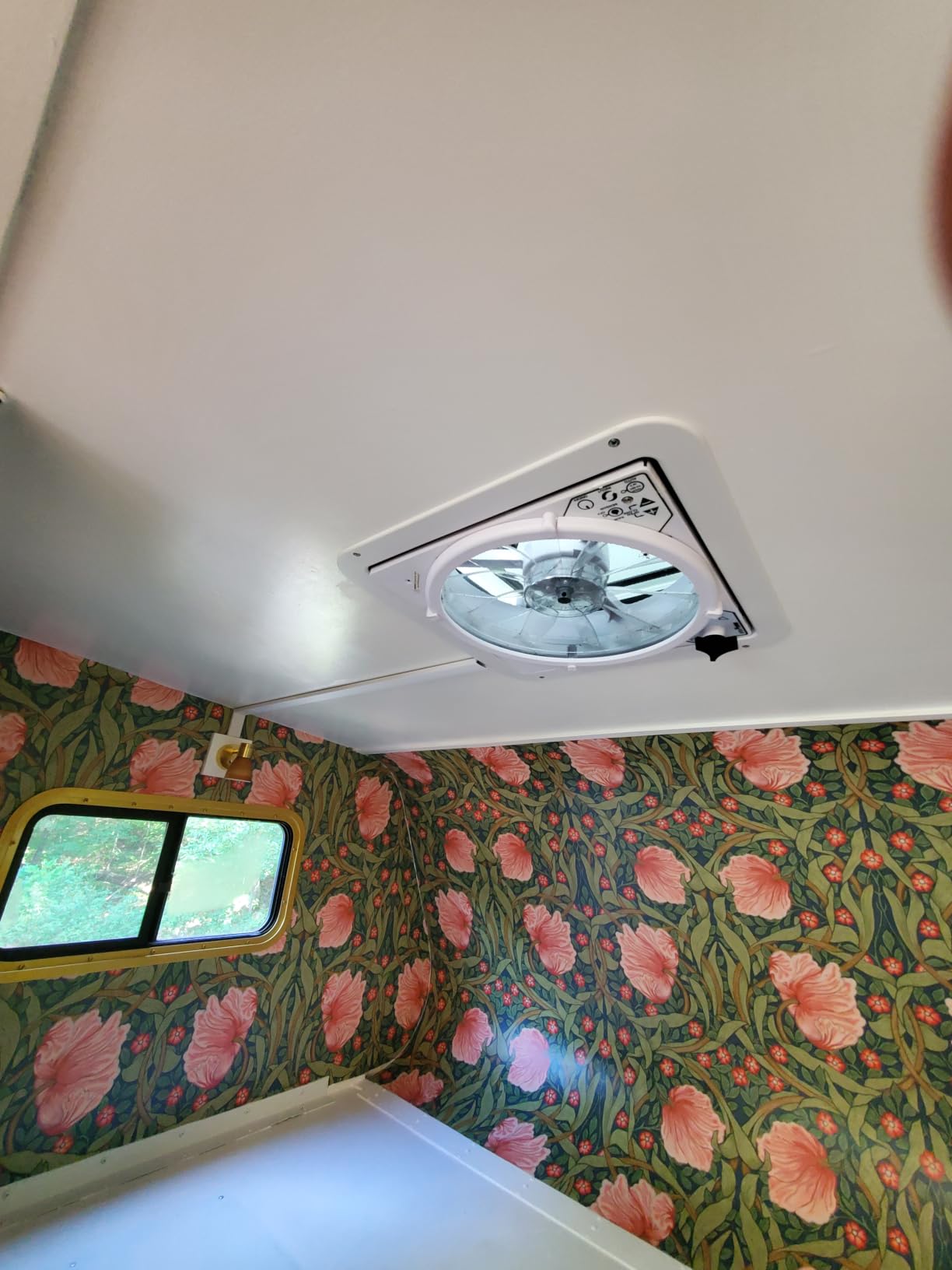 MAXXAIR Maxxfan Plus High Powered 10-Speed RV Intake and Exhaust Fan - Manual or Remote Control Electric Opening, Easy Ceiling Controls, Rain Sensor with Automatic Lid Closure, Smoke (00-04500K) customer photo 1