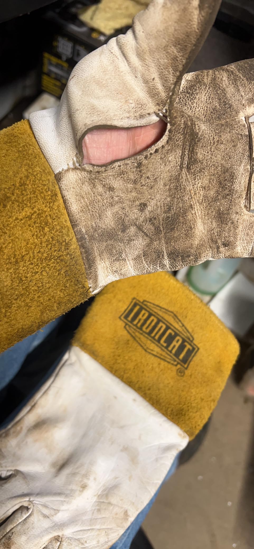 IRONCAT 6141 Kidskin TIG Welding Gloves – Medium, Kevlar Thread Welding Gloves with 4 in. Gold Cuff, Straight Thumb, Natural customer photo 2