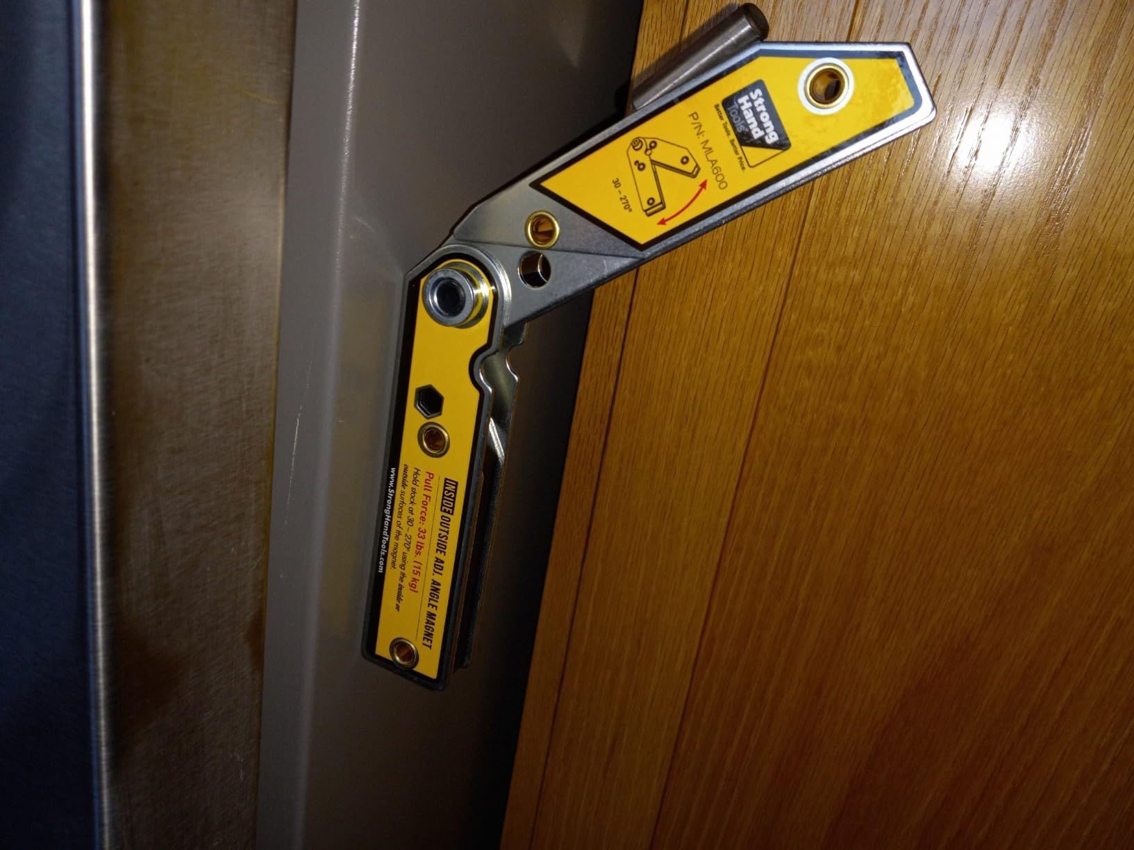 Strong Hand Tools Adjustable Angle Magnetic Square, Angle 30°-270°, Inside/Outside Magnets, Angle Setting Pin, Mag. Pull Force 26 lbs, Welding Square,