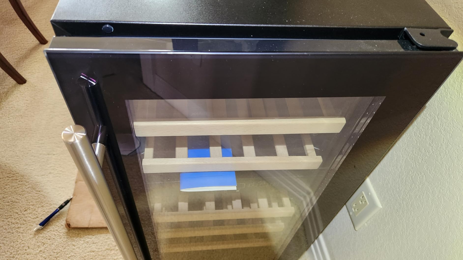 EdgeStar BWR301BL 15 Inch Wide 25 Bottle Built-In Single Zone Wine Cooler with Reversible Door and LED Lighting - Black customer photo 2