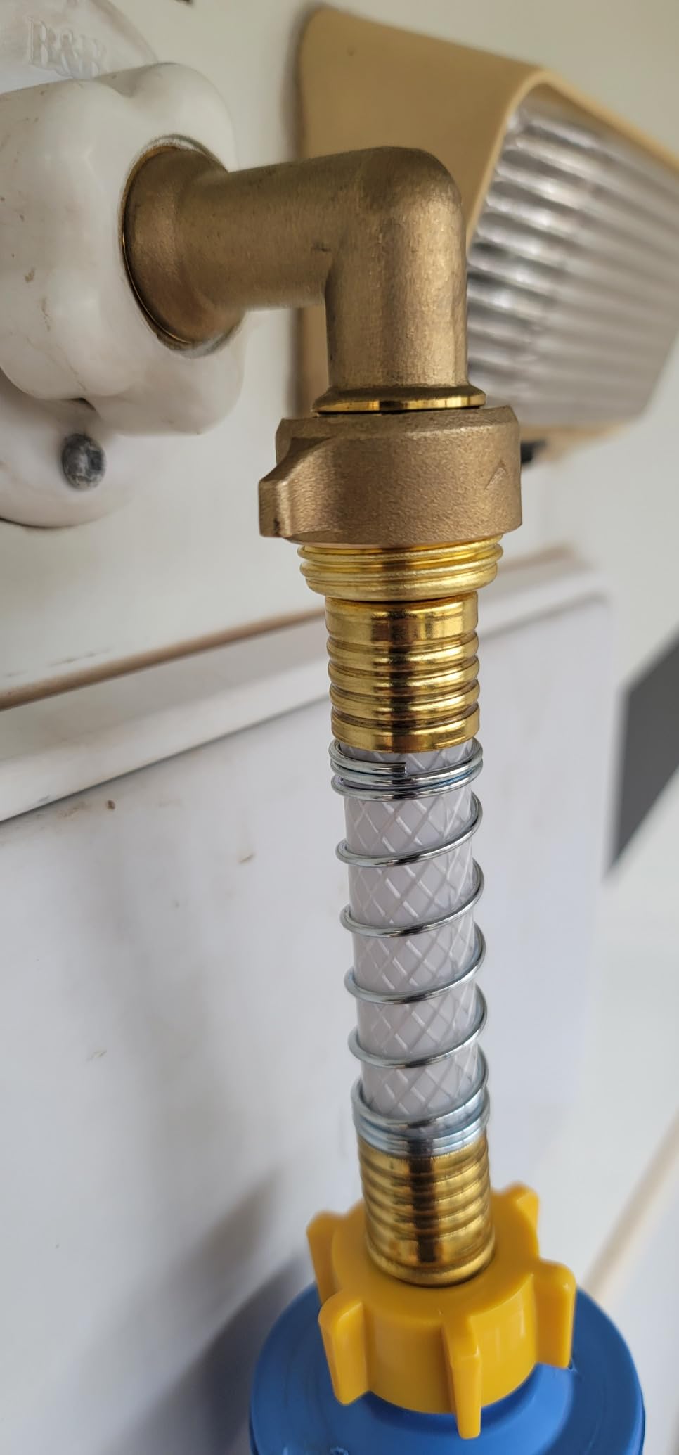RVGUARD RV Water Pressure Regulator Valve, CSA Approved, Lead-Free Brass customer photo 1