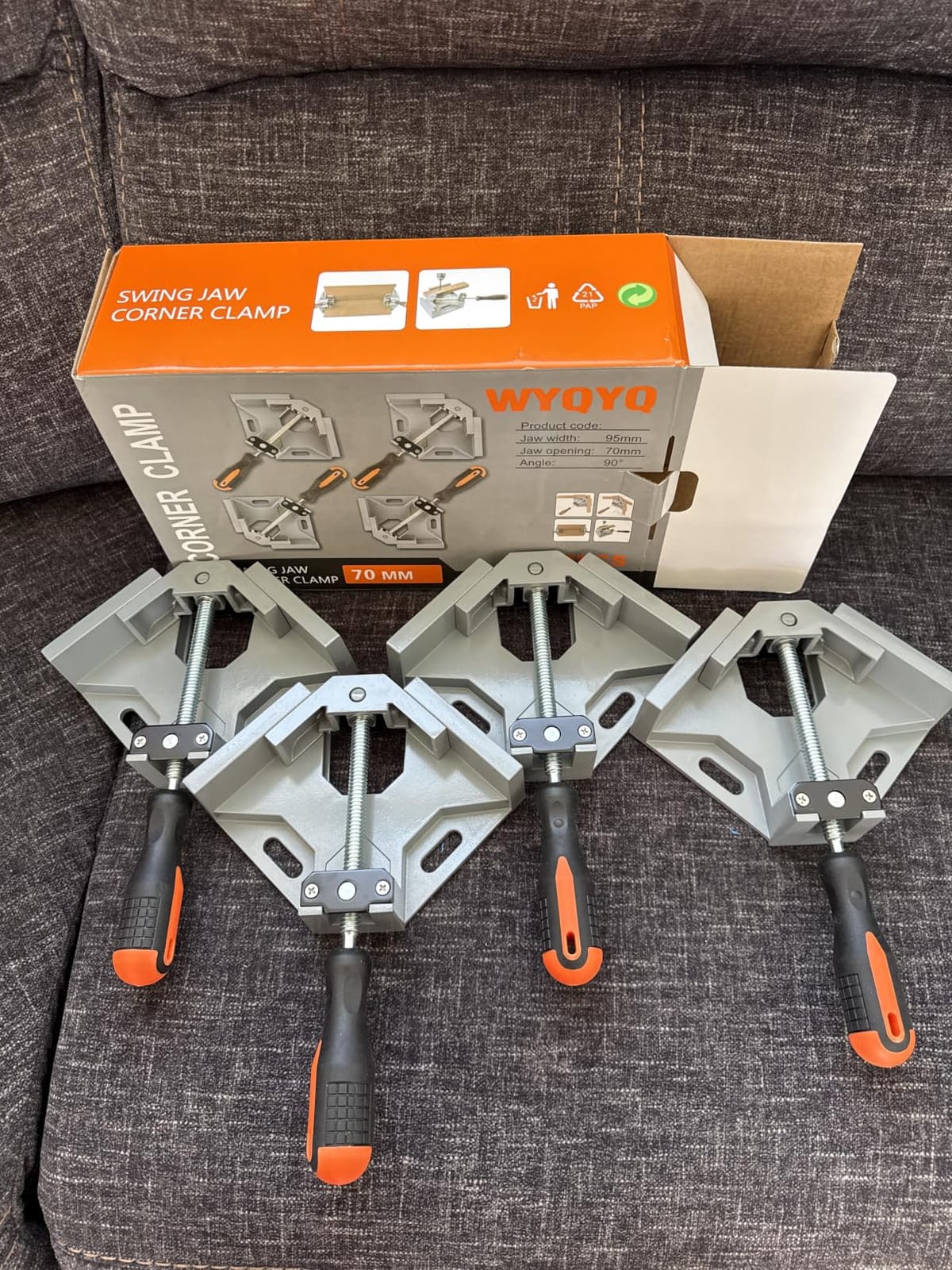 4pcs Corner Clamp - Right Angle 90 Degree Wood Clamps For Woodworking, With Adjustable Swing Jaw Aluminum Alloy Frame, For Welding, DIY Woodworking customer photo 2