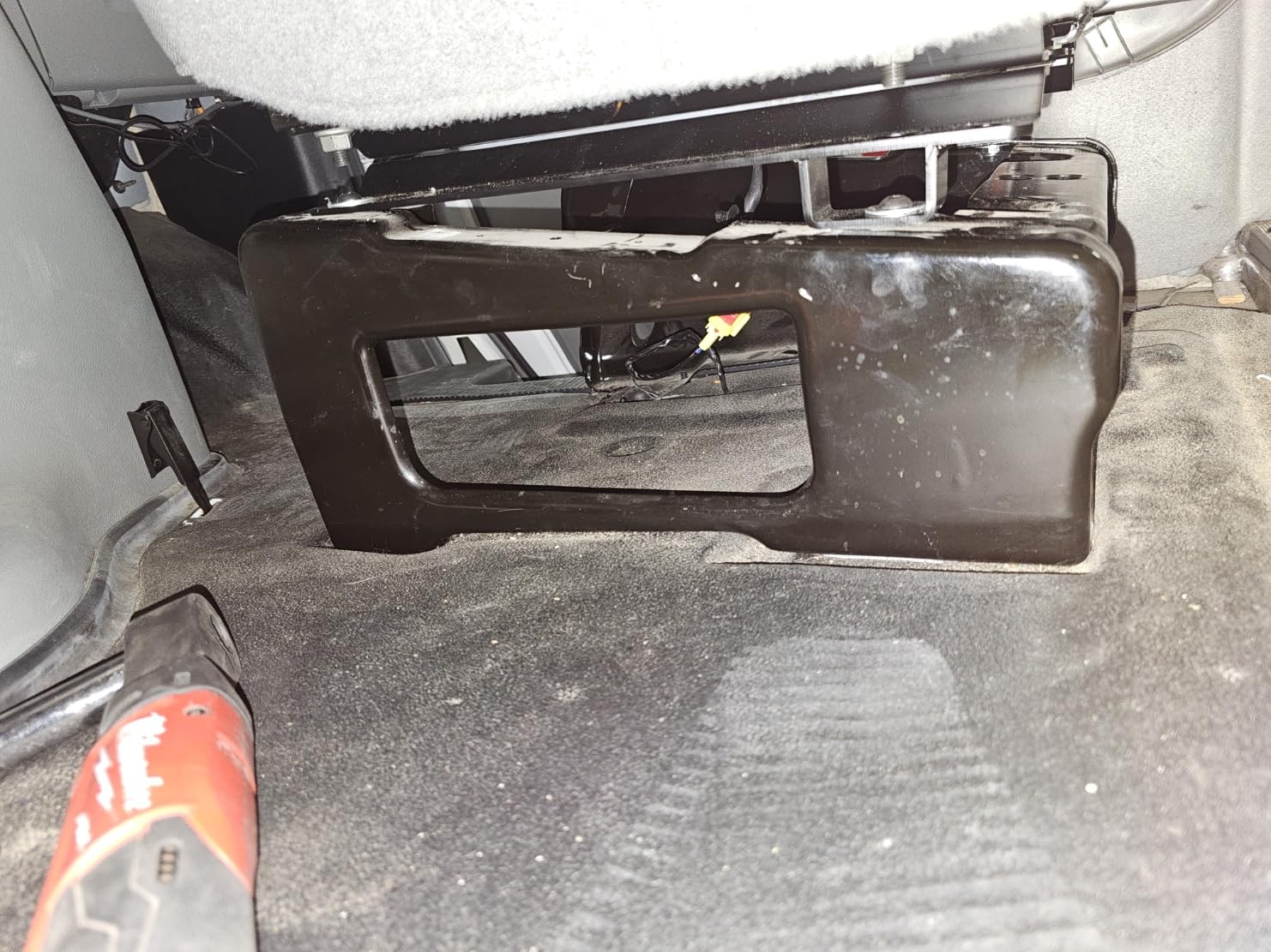 Front Right Passenger Seat Swivel Kit Replacement for Ford Econoline E150 E250 E350 E450 1997-2024 Passenger Seat Swivel Base,Black customer photo 2