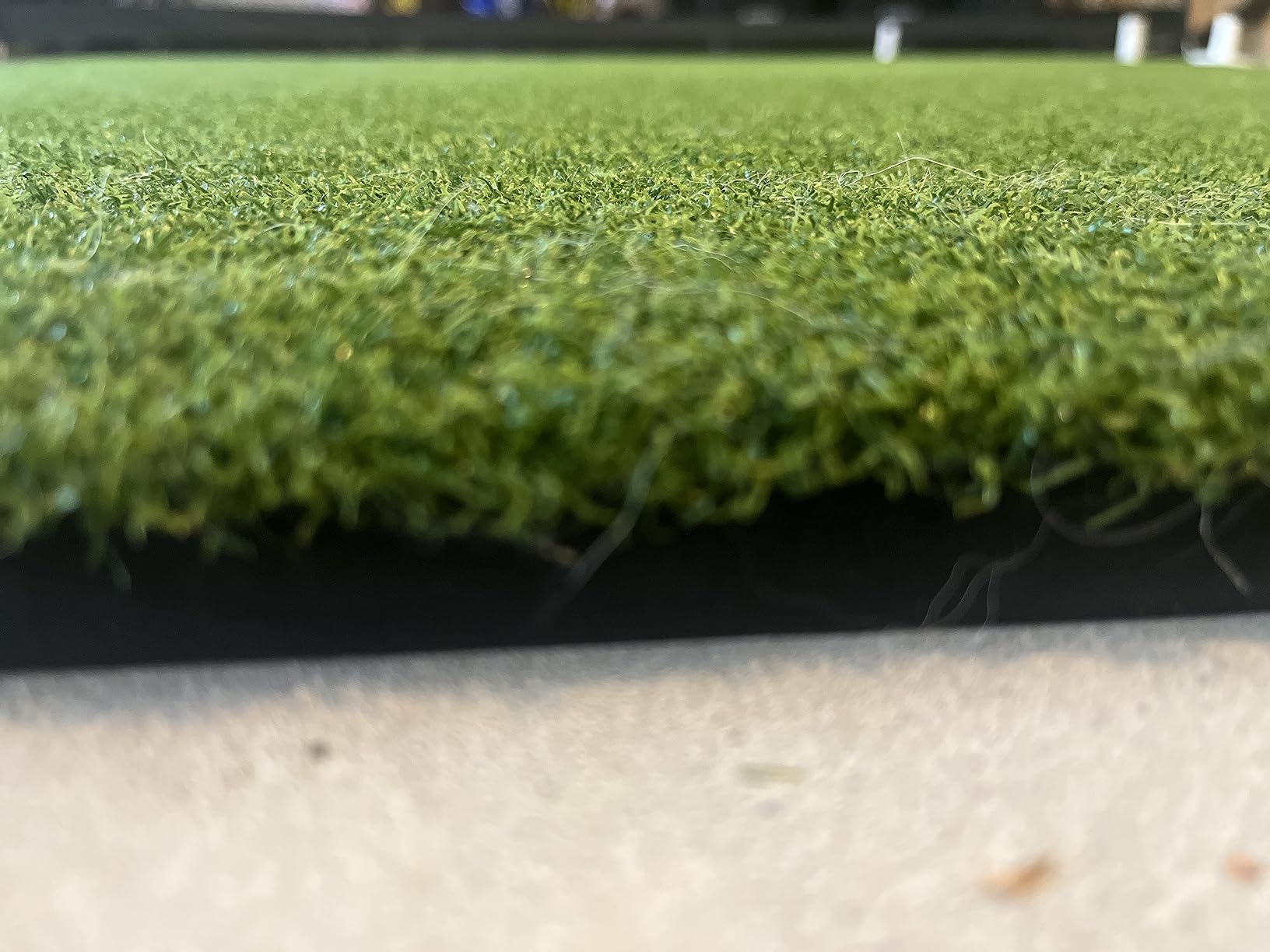 Golfguru Golf Mat, 5x4ft/5x5ft Dense Elite Golf Hitting Mats Practice with 10 Balls, 9 Tees, Heavy Duty Artificial Hitting Training Mat for Backyard Driving Chipping Indoor Outdoor Simulators customer photo 1