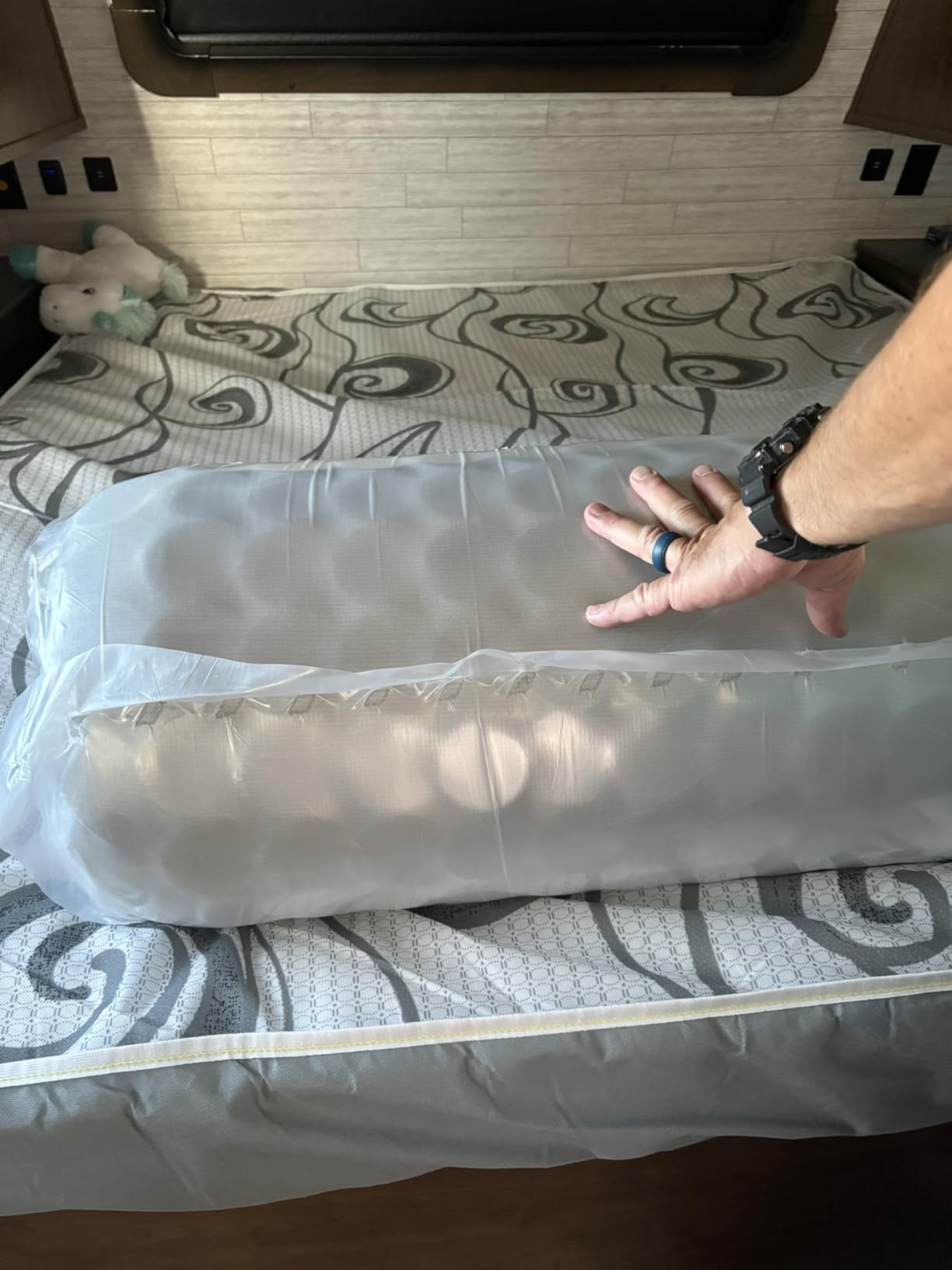 WanderRest 12” Cool Hybrid RV Mattress, RV King 70x80, Plush-Medium Gel Memory Foam & Pocketed Coil Bed for RV, Camper or Travel Trailer, Cooling Comfort, Made in USA customer photo 1