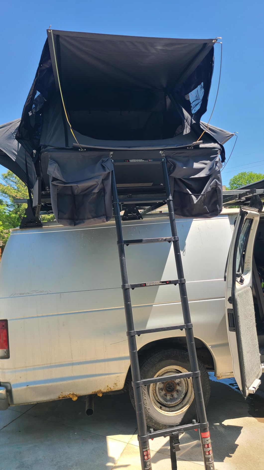 Sanhima Rooftop Tent Hard Shell - Jervis Overland Aluminium ABS Roof Top Tent w/Stargaze Window & LED Strip Light for Car SUV Truck Camping, 2-3 People customer photo 2