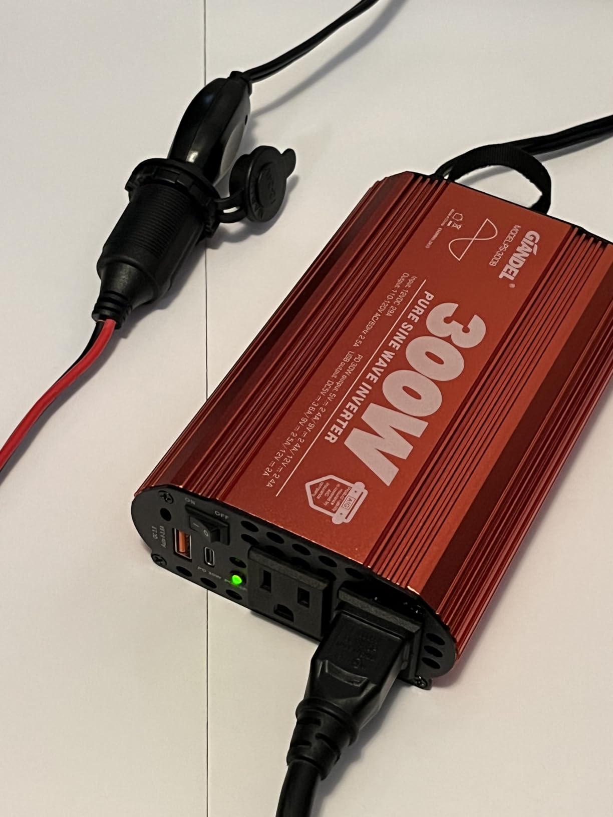GIANDEL 2000 Watt Pure Sine Wave Power Inverter 12V DC to 120V AC,4100W Max,GFCI Outlets,USB-C36W,Dual Remote,for RVs,Campers,Off Grid Solar Setup customer photo 2
