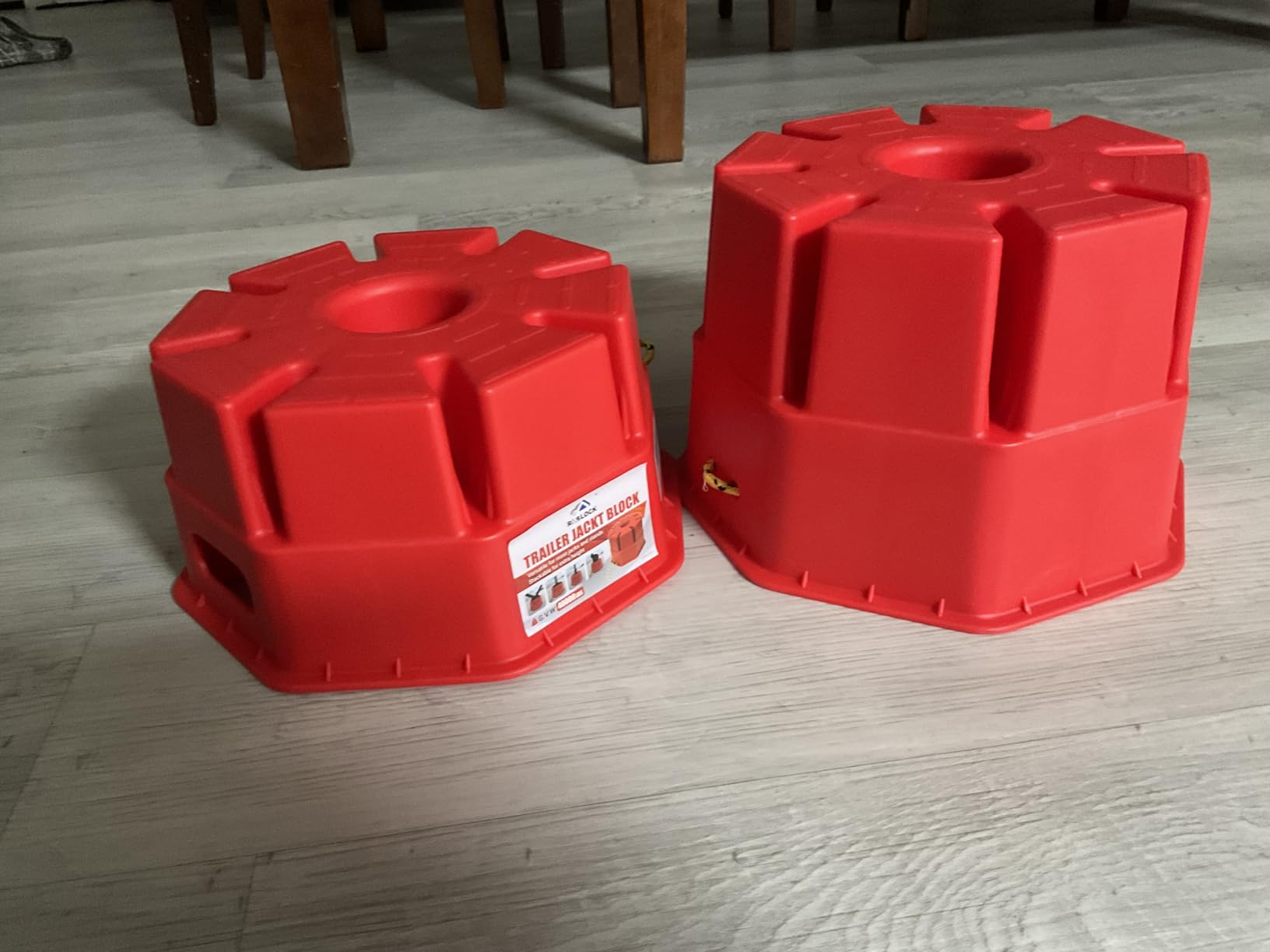 ROBLOCK 6''H 4 PCS Trailer Jack Block with Bag, RV Camper Stabilizer Blocks for Travel Trailer, Suit for Any Tongue Jack, Post, Foot, 5th Wheels, Round Square or Scissor Stabilizer customer photo 2