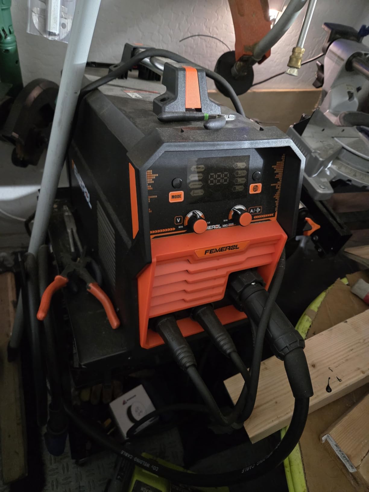 FEMEROL 140A 3 in 1 MIG Welder,Flux Core, MIG/Lift TIG/Stick Welding Machine 110V Portable IGBT Inverter Synergic Control, LED Display with Welding Helmets customer photo 1