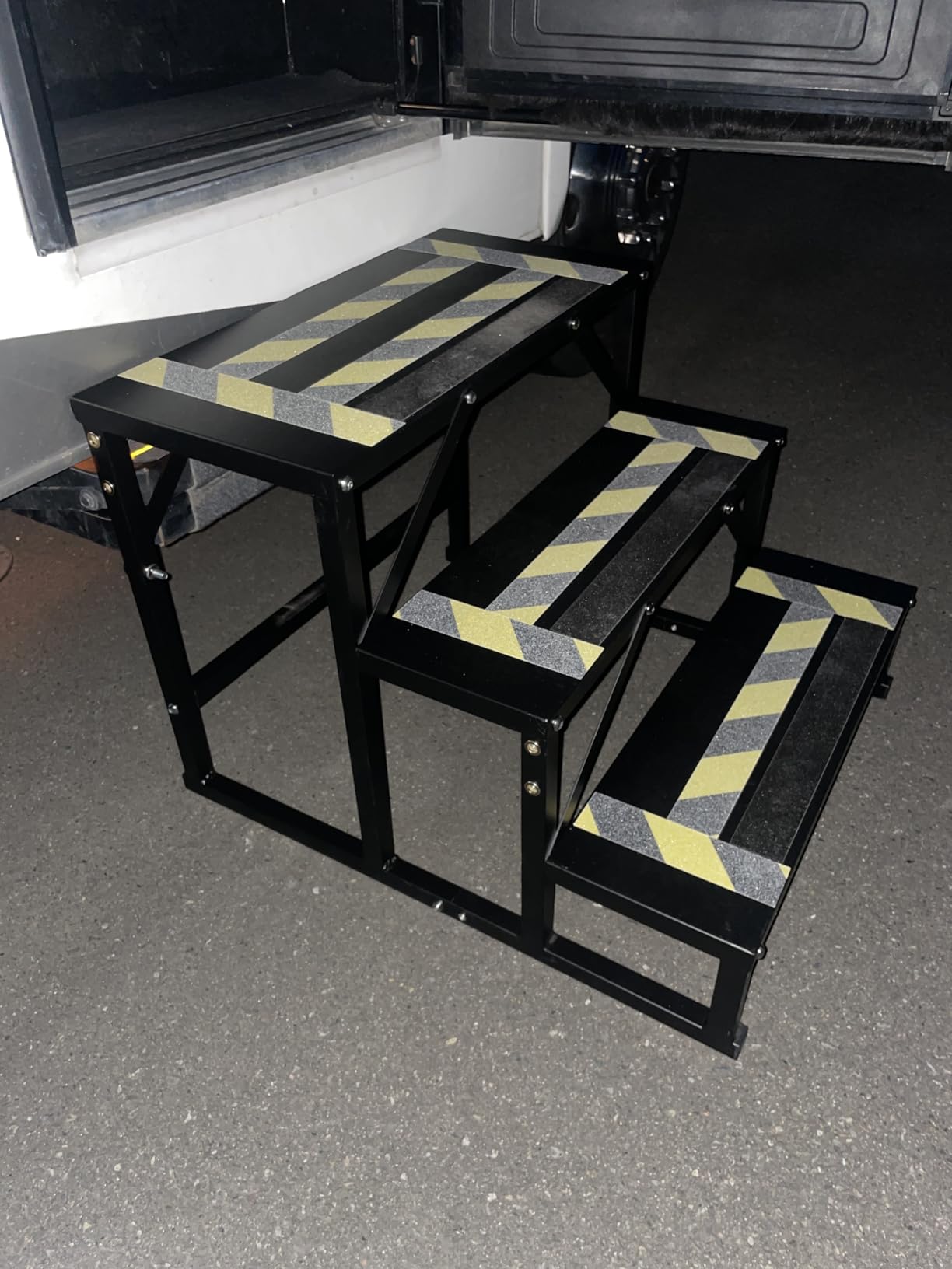 RV Mobile Home Steps with Handrail, 4-Step Camper Entry Stairs customer photo 2