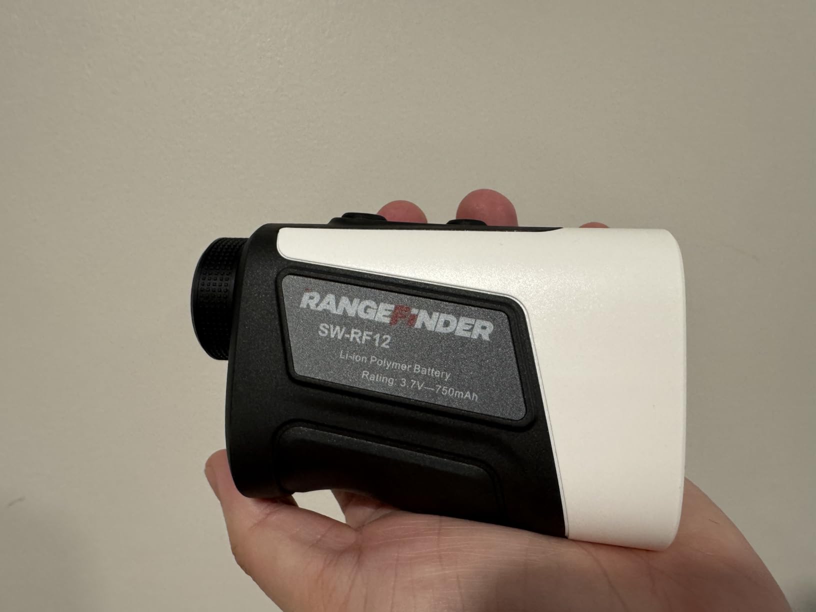 Range Finder Golf, 1200 Yards Rangefinder with Slope, Magnetic Stripe, 7X Magnification, IP54 Water Resistant, Rechargeable Battery, Flag Pole Lock Vibrate, Golf Accessories Gift for Men Women customer photo 1